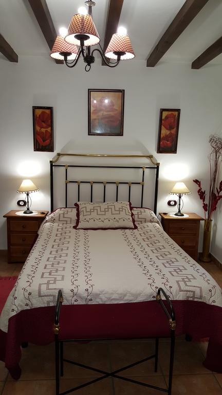 Apartamentos Rurales Tauro Cabezuela Del Valle Zewnętrze zdjęcie
