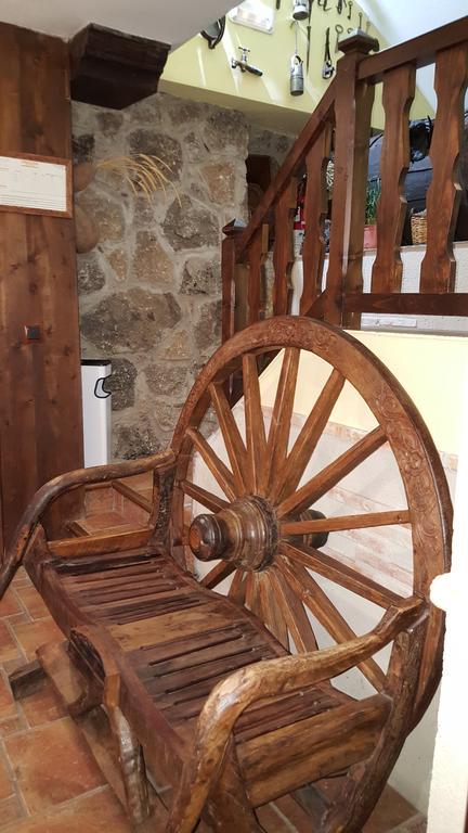 Apartamentos Rurales Tauro Cabezuela Del Valle Zewnętrze zdjęcie