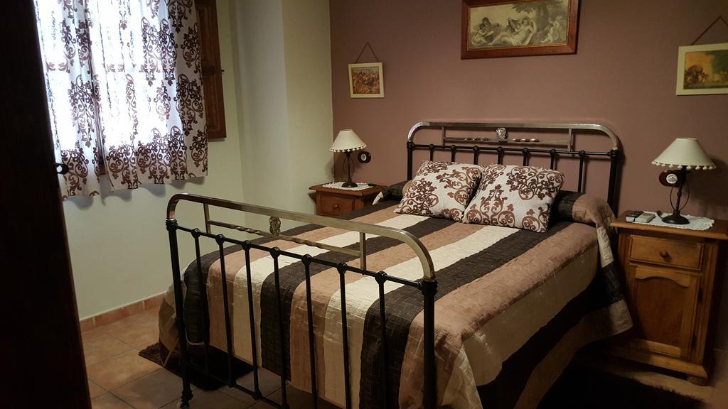 Apartamentos Rurales Tauro Cabezuela Del Valle Zewnętrze zdjęcie